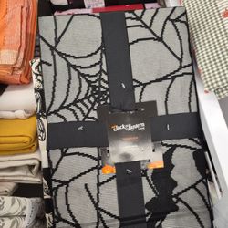 Ross Dress for Less - Tablecloths