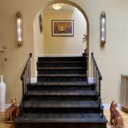 Mount View Hotel & Spa - Stairs to upper levels