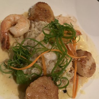 Tommy Bahama - Thai Shrimp and Scallops- very mild - Seafood Near Me - Naples, Florida Tommy Bahama - Thai Shrimp and Scallops- very mild - Seafood Near Me - Naples, Florida