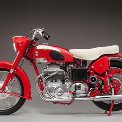 Retrospeed Vintage Motorsports Repair Shop - Ariel Square Four Restored by Retorspeed