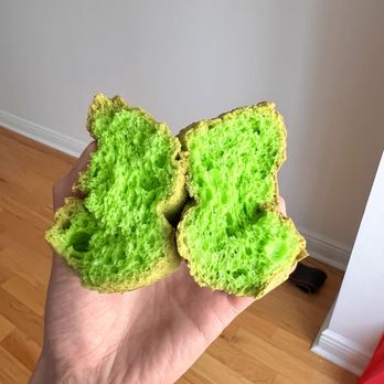 Kam Hing Bakery - Pandan - Bakeries Near Me - New York, New York