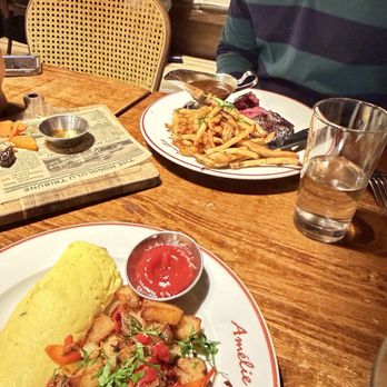 Amelie - Omelette and STEAK-FRITES - Wine Bars Near Me - Washington, DC, District of Columbia