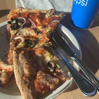 Blue Moose Pizza - Italian Near Me - Vail, Colorado