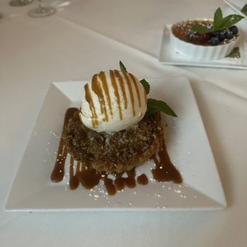 Vintner Grill - Apple pie - New American Near Me - Las Vegas, Nevada Vintner Grill - Apple pie - New American Near Me - Las Vegas, Nevada
