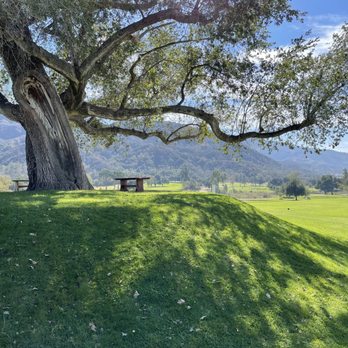 Soule Park Golf Course - Hole 1 at Soule Park Golf Course - Golf Near Me - Ojai, California