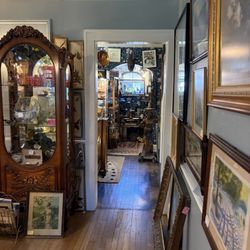 Wagon Wheel Antiques