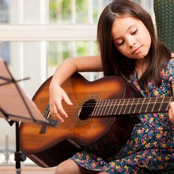 Dungeness Music Academy - Find out more about guitar lessons in Sequim.
http://www.dungenessmusic.com/guitar-lessons-sequim/