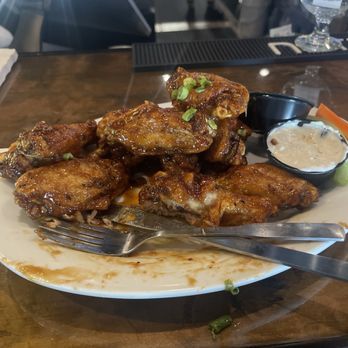 The Salty Dog Tavern - Wings ! - Sports Bars Near Me - Southington, Connecticut The Salty Dog Tavern - Wings ! - Sports Bars Near Me - Southington, Connecticut