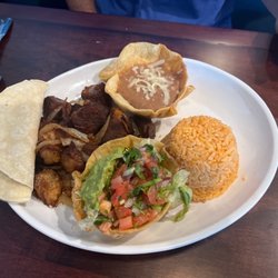 ADELITA’S Mexican Cocina Bar & Seafood - Carnitas Michoacanas