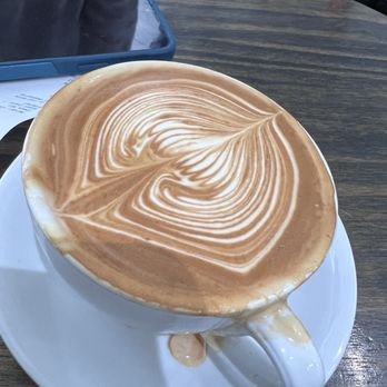 Frisson Espresso - Hot Flat White - Coffee & Tea Near Me - New York, New York