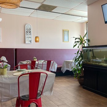 Nice Thai Cuisine - Interior - Thai Near Me - Chesapeake, Virginia