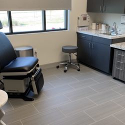 Geo N Tabbal, MD - Examination Room