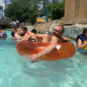 Hurricane Harbor Splashtown - Lazy river - Water Parks Near Me - Spring, Texas
