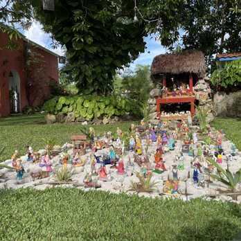 Casa Mission - Garden - Seafood Near Me - Cozumel, ROO