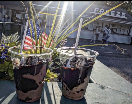 Bubbling Brook Ice Cream by null