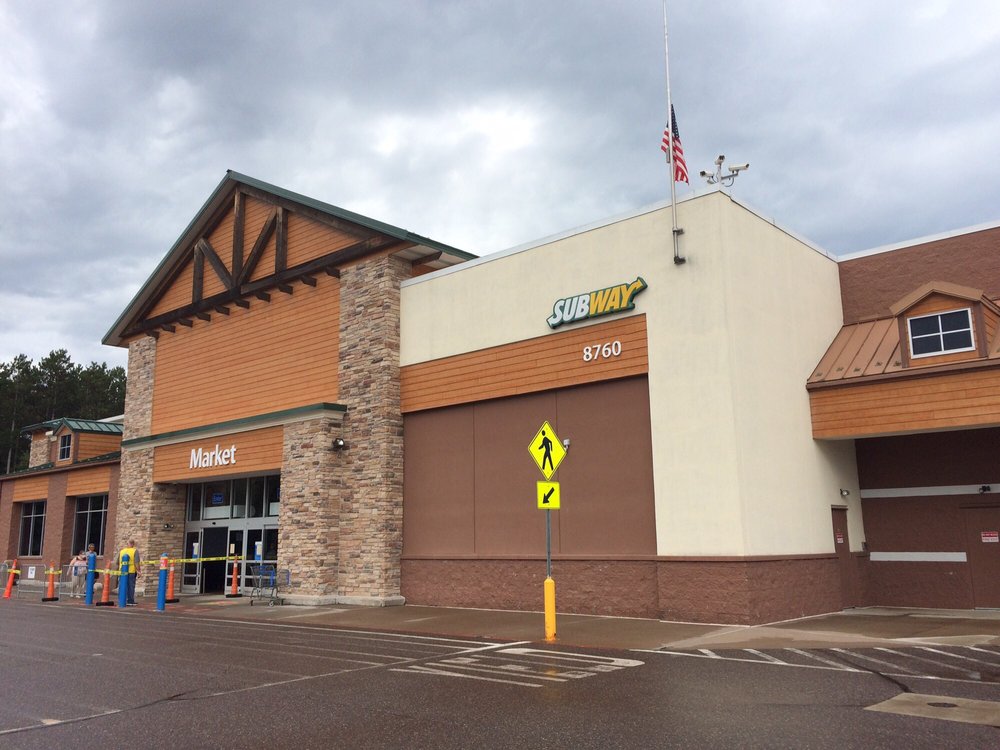 WALMART SUPERCENTER Updated May 2024 11 Photos & 20 Reviews 8760