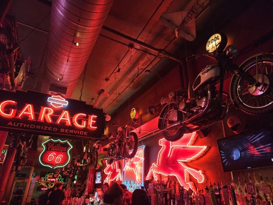 Kelly's Olympian by null