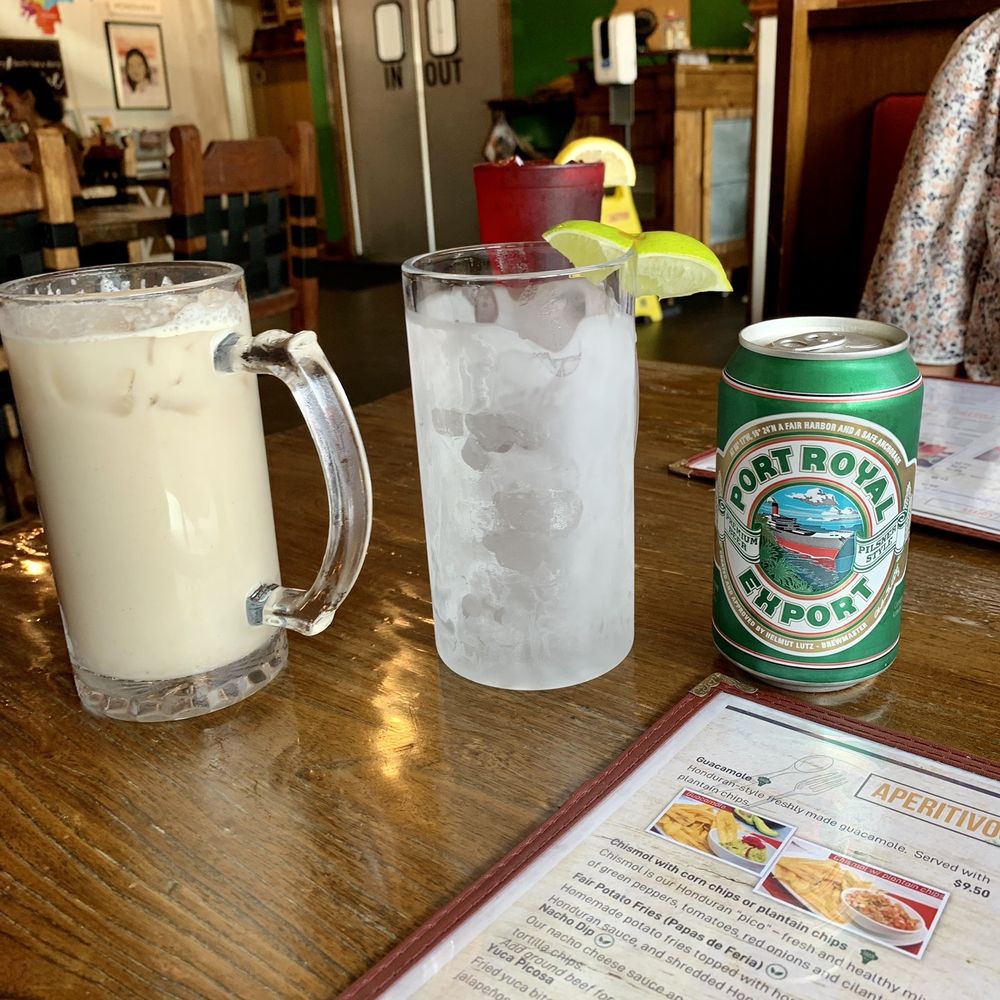 Mami Monchita's - Coffee & Tea Near Me - Frankfort, Kentucky Mami Monchita's - Coffee & Tea Near Me - Frankfort, Kentucky