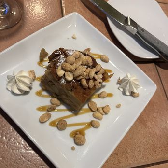 Mr Friendly's New Southern Cafe - Bread pudding - Cafes Near Me - Columbia, South Carolina