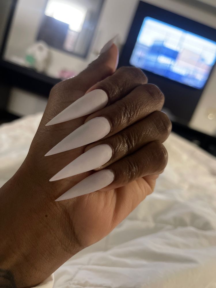 SPOIL ME NAIL BAR Updated September 2024 12 Photos 4384 Stage Rd