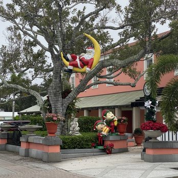 Third Street South - Landmarks & Historical Buildings Near Me - Naples, Florida
