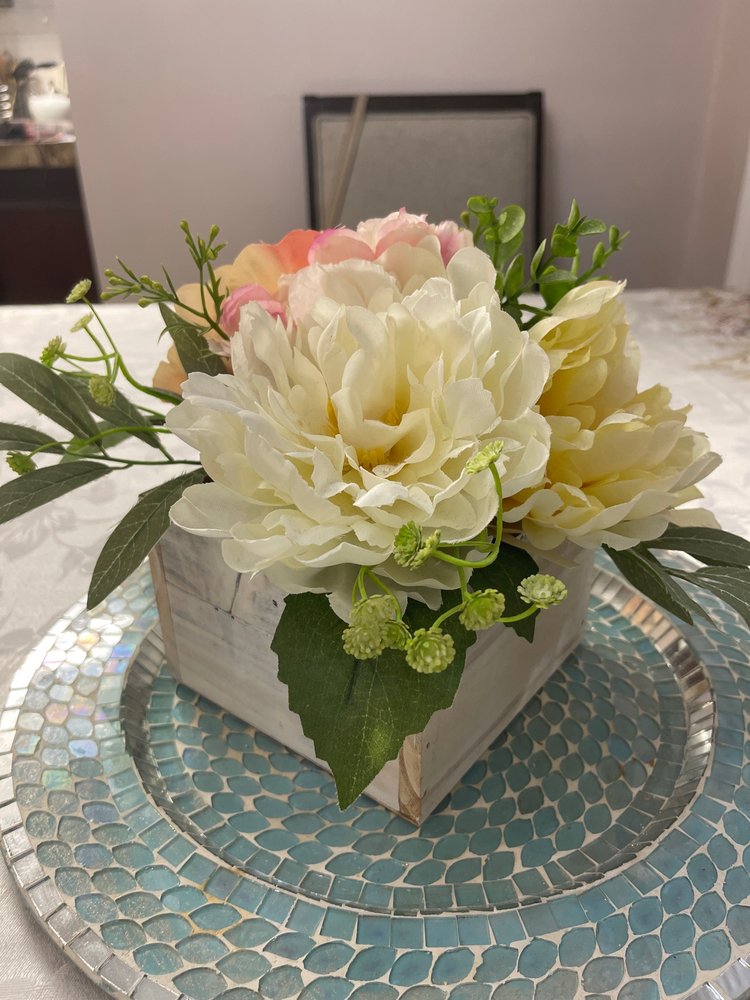 GALA APPLE INTERNATIONAL 17 Photos & 24 Reviews 4118 18th Ave