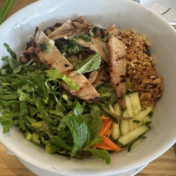Pho’s Mekong Bistro - V4. Vermicelli Noodles w/Grilled Pork - Vietnamese Near Me - Oklahoma City, Oklahoma Pho’s Mekong Bistro - V4. Vermicelli Noodles w/Grilled Pork - Vietnamese Near Me - Oklahoma City, Oklahoma
