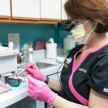 Robert S Stemberger, DDS - Cosmetic Dentists Near Me - Milwaukee, Wisconsin Robert S Stemberger, DDS - Cosmetic Dentists Near Me - Milwaukee, Wisconsin