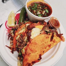 Olivas Mexican food - Quesabirrias