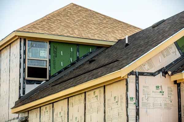 Slide of Roder Roofing Solutions