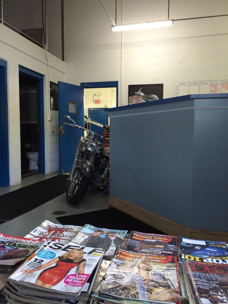 VMOTORS Auto Repair 8868 Ridge Rd, North Royalton, OH Phone