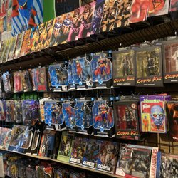 Golden Apple Comics