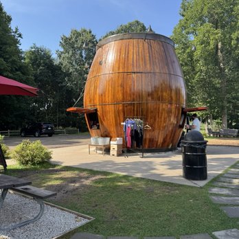Douglas Root Beer Barrel - Landmarks & Historical Buildings Near Me - Douglas, Michigan