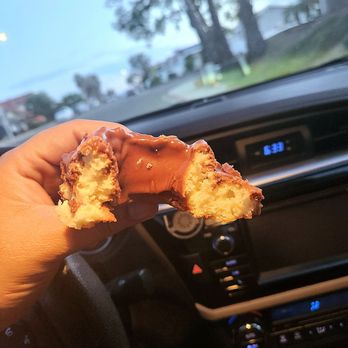 Donut Touch - Old-fashioned doughnut ($1.89): everything tastes better fried, especially cake donuts! Crispy outer shell w/ a soft but dense cake, 8/10 - Donuts Near Me - San Diego, California