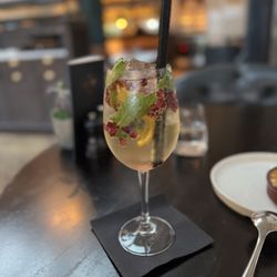 The River Lee Hotel - Non-alcoholic drink - very tasty - royal spritz- pomegranate and lychee