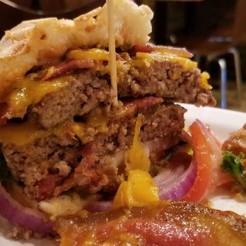 Burger District  - Burgers Near Me - Arlington, Virginia