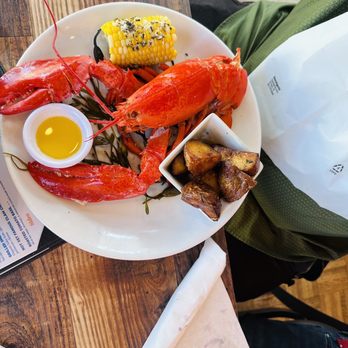 Testa's Bar & Grill - Seafood Near Me - Bar Harbor, Maine Testa's Bar & Grill - Seafood Near Me - Bar Harbor, Maine