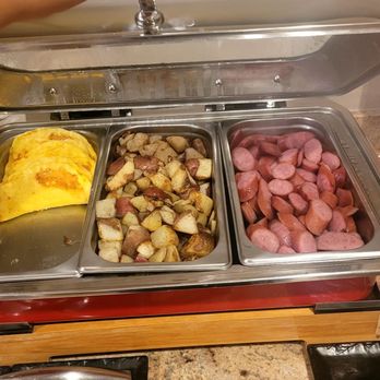 Hampton Inn Ukiah - Breakfast - Hotels Near Me - Ukiah, California Hampton Inn Ukiah - Breakfast - Hotels Near Me - Ukiah, California