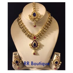 RR Boutique - Stone necklace set