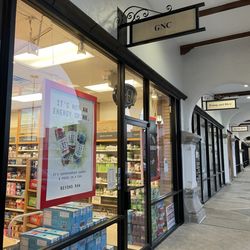 GNC