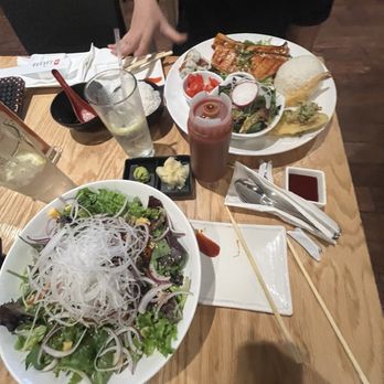Sakana sushi - Chirashi Bowl and Salmon Teriyaki Bento - Japanese Near Me - La Canada Flintridge, California Sakana sushi - Chirashi Bowl and Salmon Teriyaki Bento - Japanese Near Me - La Canada Flintridge, California