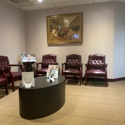 Howard Berg, MD - Waiting room