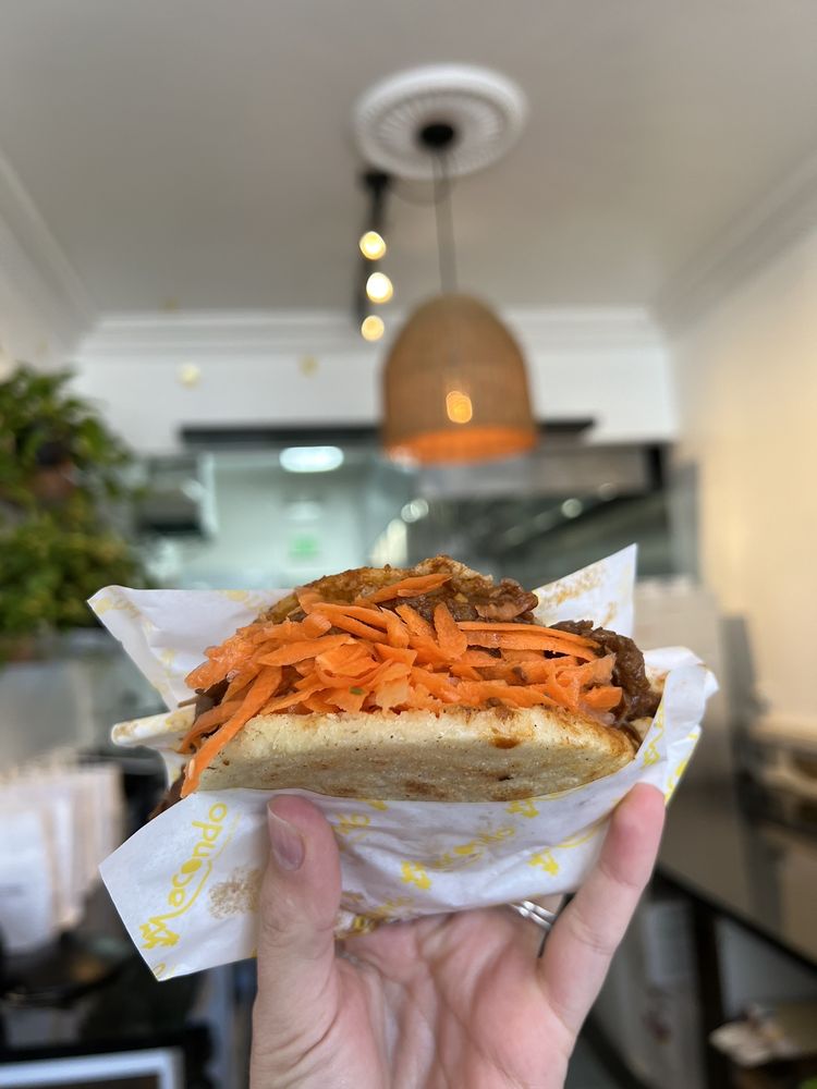 Macondo Colombian Fusion