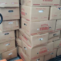 Ikeja African Market - Fresh yams