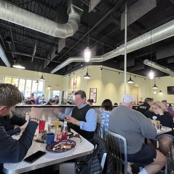 Kelly Os Diner - Warrendale - Seating area - Breakfast & Brunch Near Me - Warrendale, Pennsylvania Kelly Os Diner - Warrendale - Seating area - Breakfast & Brunch Near Me - Warrendale, Pennsylvania