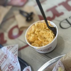 Sourdough & Co. - Mac and Cheese