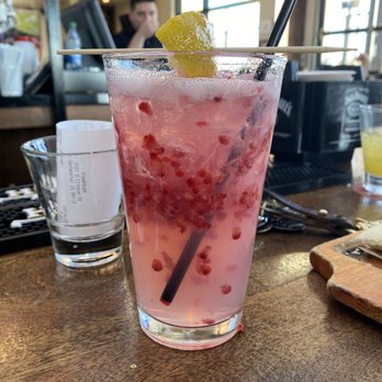 Viewhouse - Centennial - Lemonade - American Near Me - Centennial, Colorado Viewhouse - Centennial - Lemonade - American Near Me - Centennial, Colorado