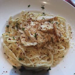 Fettuccine Alfredo with chicken, needed to add salt lacked a little bit of flavor. But delicious after adding seasonings/herbs. Fettuccine Alfredo with chicken, needed to add salt lacked a little bit of flavor. But delicious after adding seasonings/herbs.