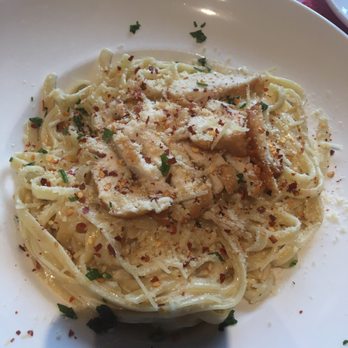 Luciano Express- La Cantera - Fettuccine Alfredo with chicken, needed to add salt lacked a little bit of flavor. But delicious after adding seasonings/herbs. - Bars Near Me - San Antonio, Texas Luciano Express- La Cantera - Fettuccine Alfredo with chicken, needed to add salt lacked a little bit of flavor. But delicious after adding seasonings/herbs. - Bars Near Me - San Antonio, Texas
