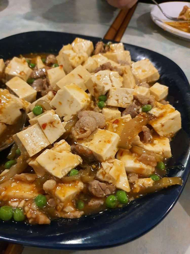 RED APPLE 28 Photos & 14 Reviews 4701 Franklin Avenue, Yellowknife, Northwest Territories